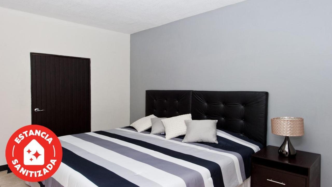 Econosuites Monterrey Luaran gambar