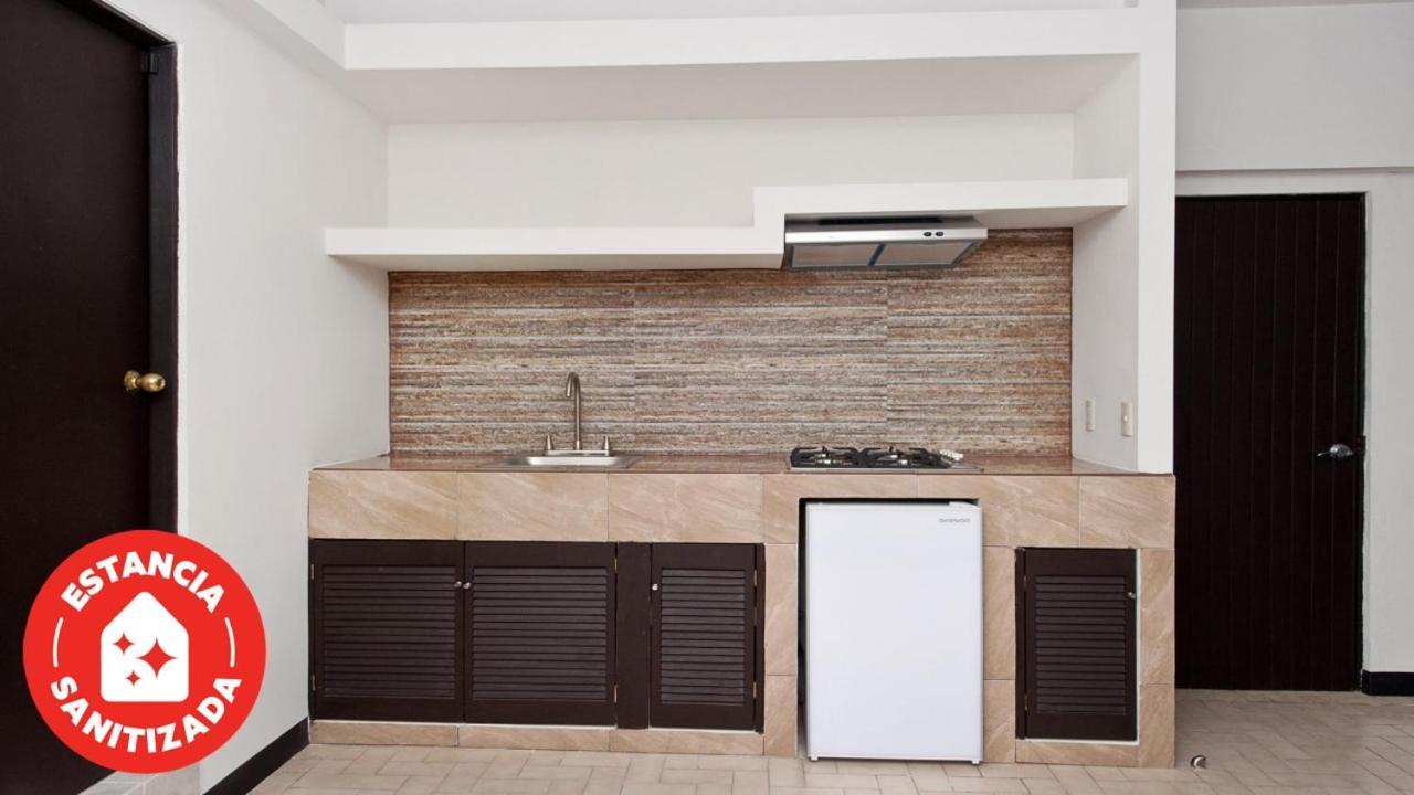 Econosuites Monterrey Luaran gambar