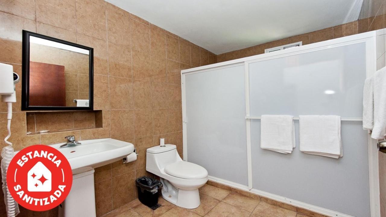 Econosuites Monterrey Luaran gambar