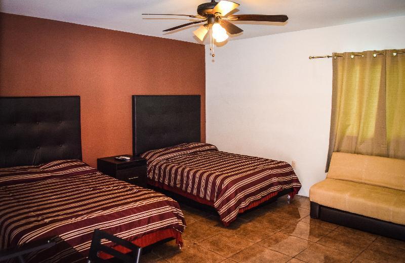 Econosuites Monterrey Luaran gambar