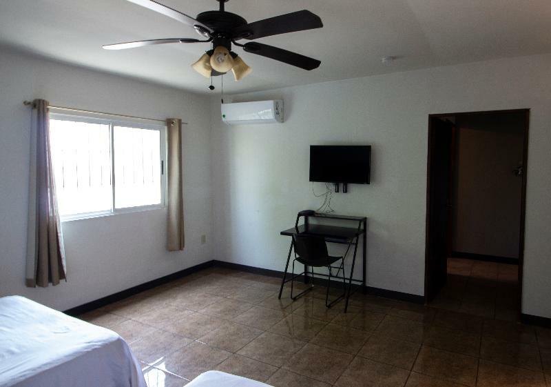 Econosuites Monterrey Luaran gambar